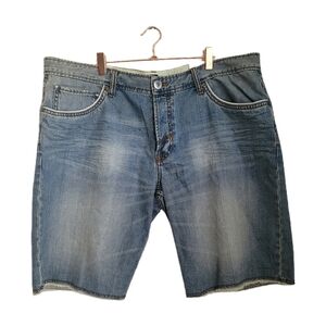 bar III Shorts Mens 40 Blue Denim Raw Hem Jean Shorts